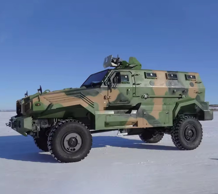 Met machinegeweren uitgeruste militaire gepantserde voertuigen voor militaire doeleinden 700*700*700 mm