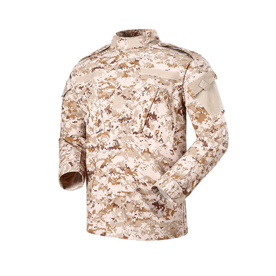 Goed geventileerd militair uniform --- ACU