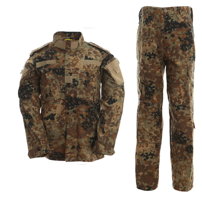 Goed geventileerd militair uniform---ACU, camouflage ACU, gevechtsuniform