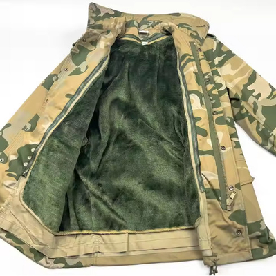 T65/C35 Mensen van massief weefsel Tactische militaire lange mouwen jassen en broeken met gespleten leer