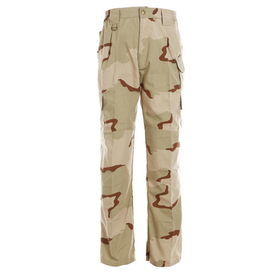 Goed geventileerd militair uniform... camouflage uniform, gevechts uniform.